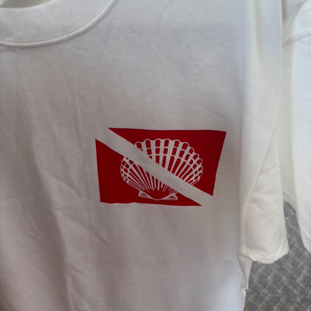 White T-Shirt with Red Shell Graphic